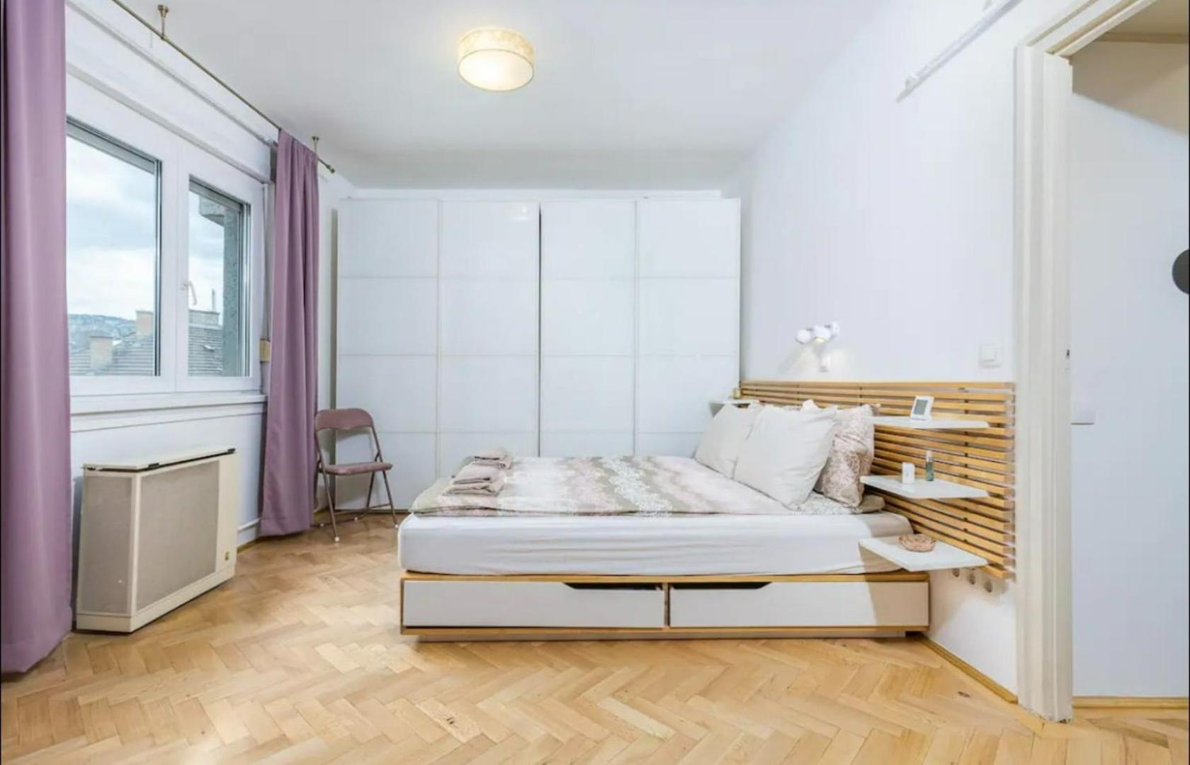 Elegant Escape By Buda Castle For Pleasure Seekers Budapest Esterno foto