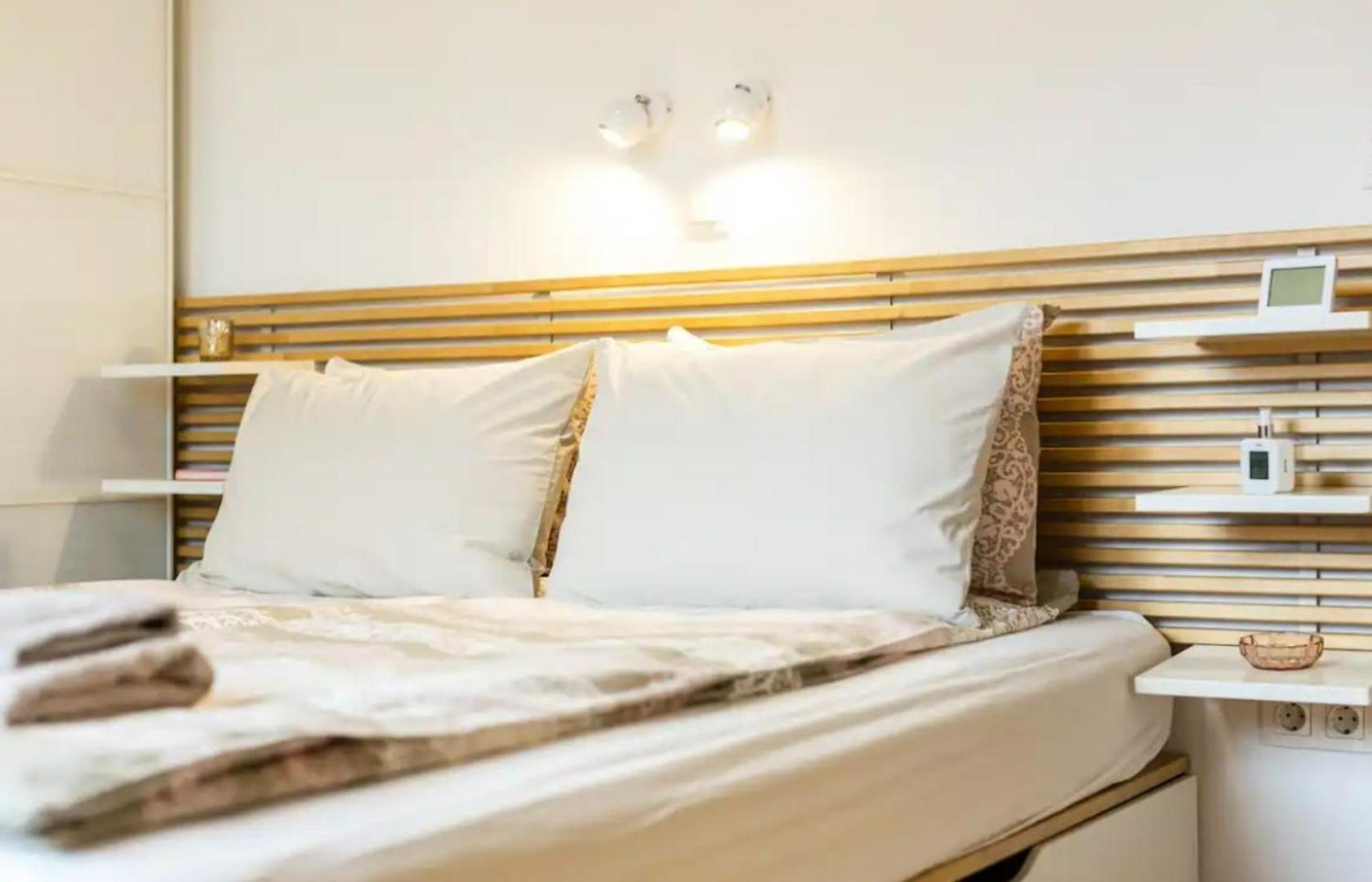 Elegant Escape By Buda Castle For Pleasure Seekers Budapest Esterno foto